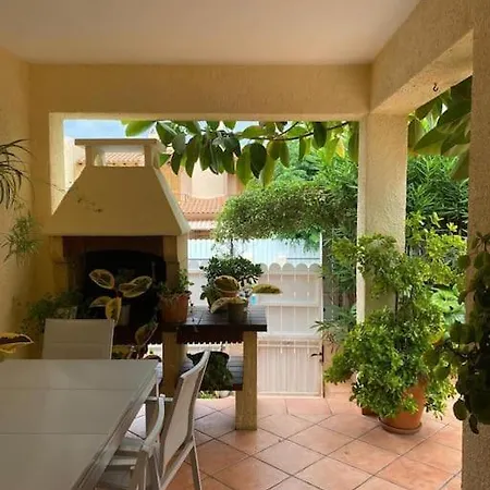 Casa Con Jardin En * Roda de Bará