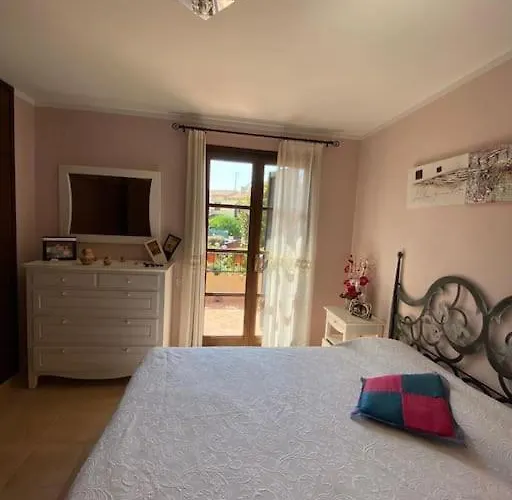 펜션 Casa Con Jardin En *